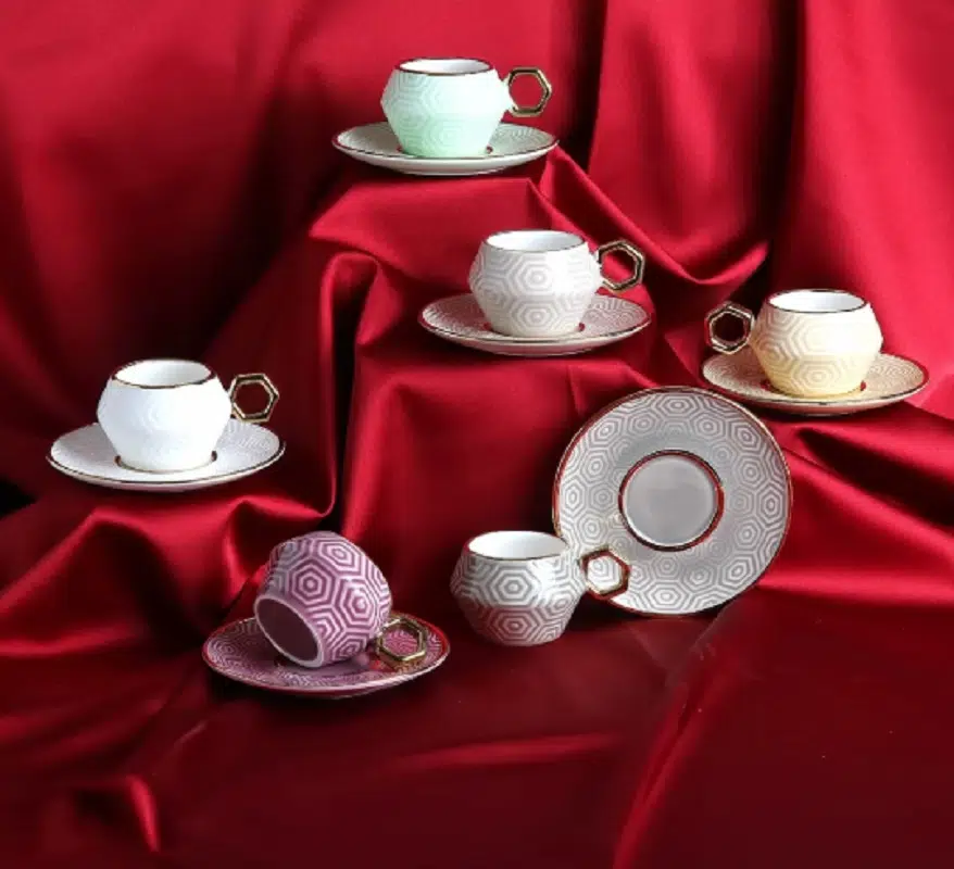 Juvia 6 Kişilik Gold Detaylı Geniş Ağızlı Kahve Fincan Takımı JV12743