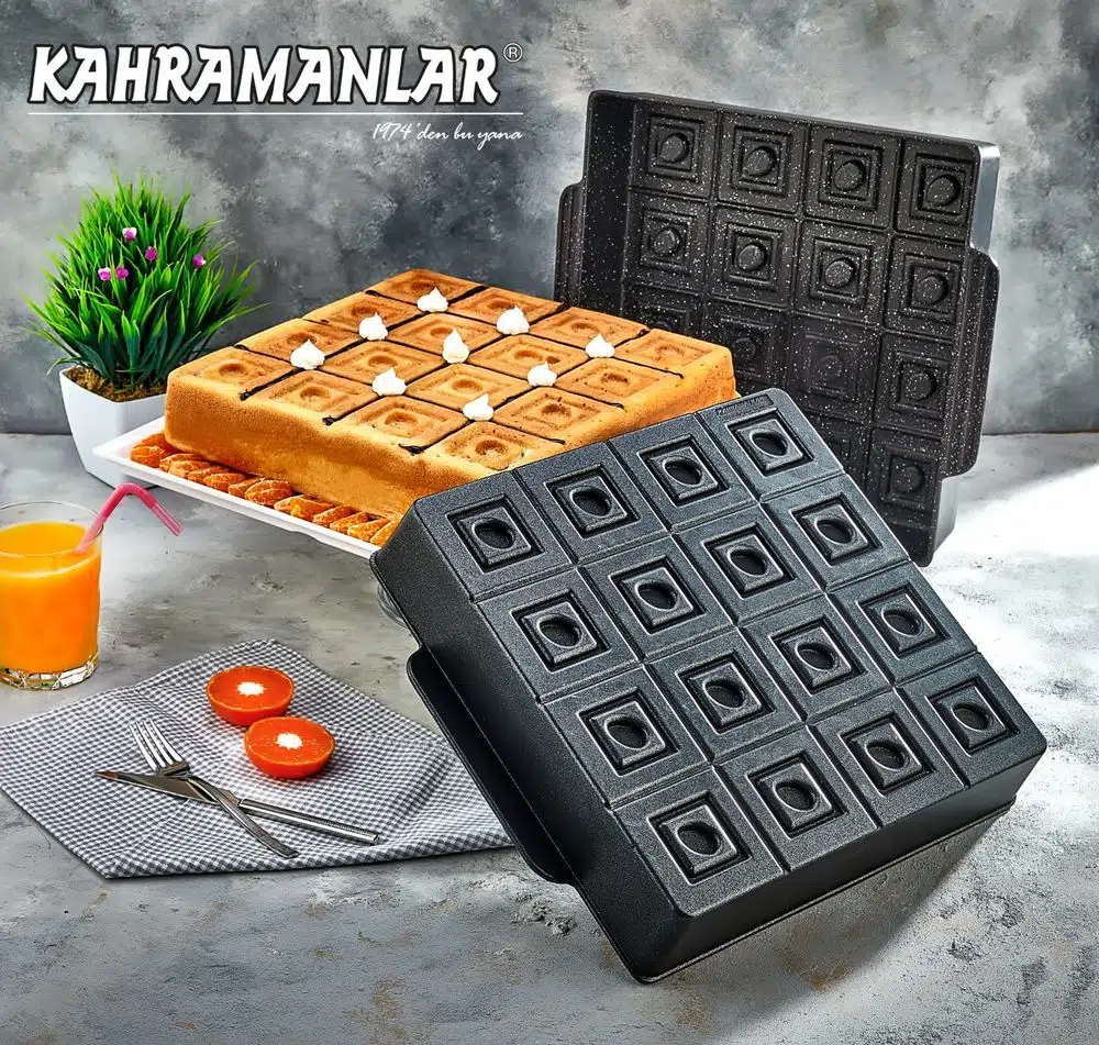 Kahramanlar Karen-Black Titanyum Kek Kalıbı 3244