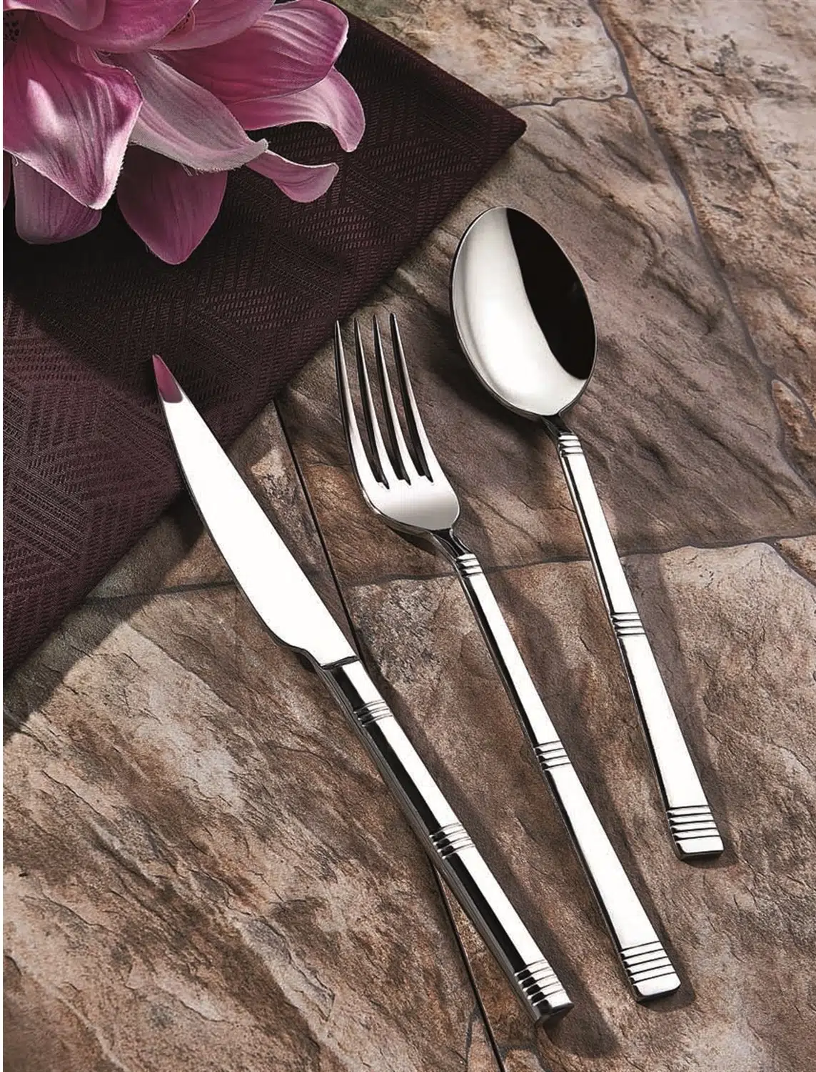 Kahramanlar Tita Tatlı Kaşık