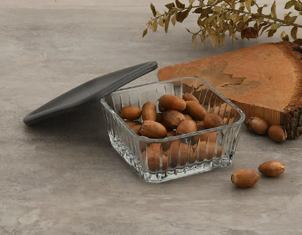 Paşabahçe Frezya Kapaklı 8 Adet Cam Kase 530236